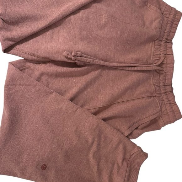 🍋LULULEMON At My Leisure Jogger
Heathered Mod Misty Merlo - Picture 8 of 9